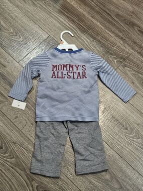 NEW Baby Carter's Matching Set Size 12 Months Mommy's All-Star